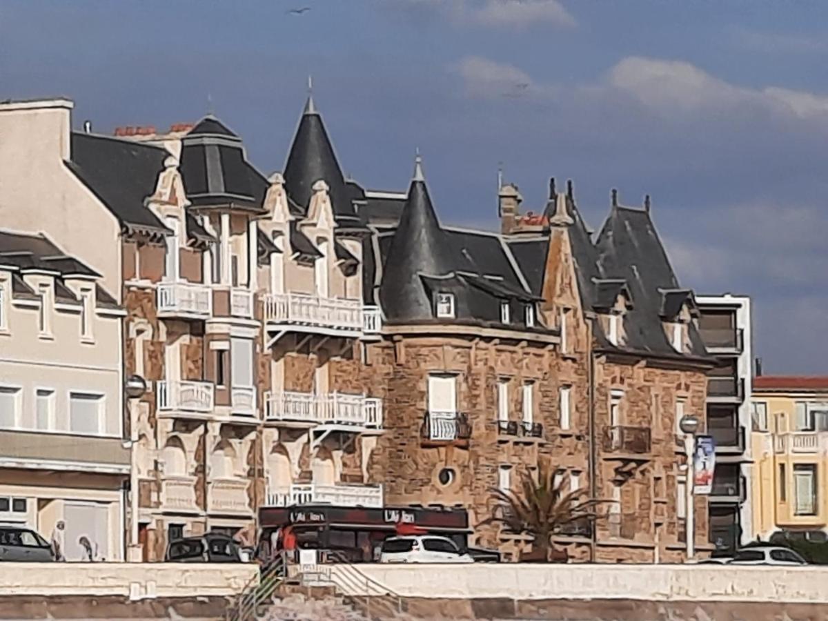 Appartement Vue Sur Mer Les Sables-dʼOlonne Buitenkant foto