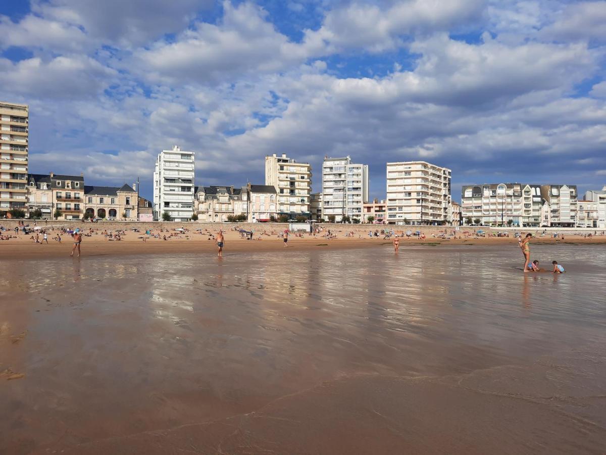 Appartement Vue Sur Mer Les Sables-dʼOlonne Buitenkant foto